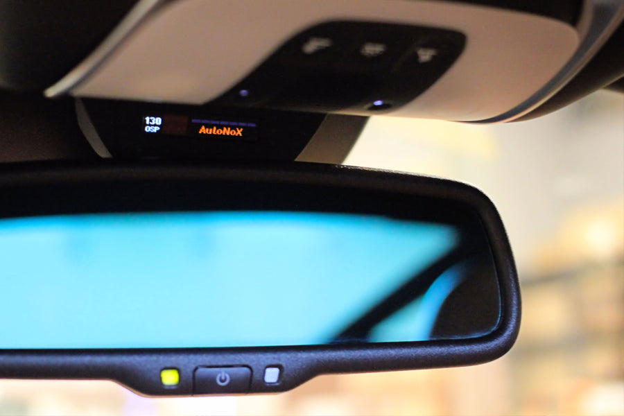 2018 McLaren 720SMobile Display Lightbox