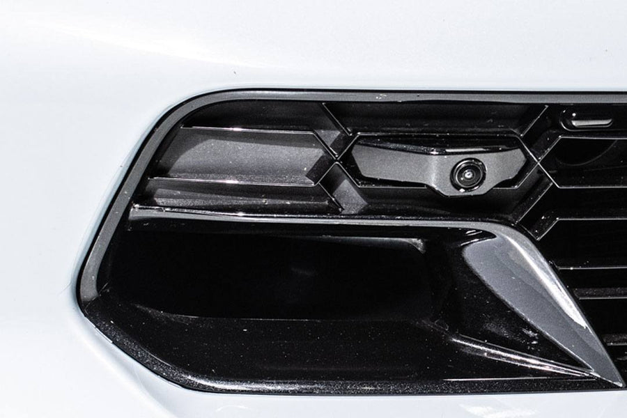 2019 White Chevy Corvette Signature Audio