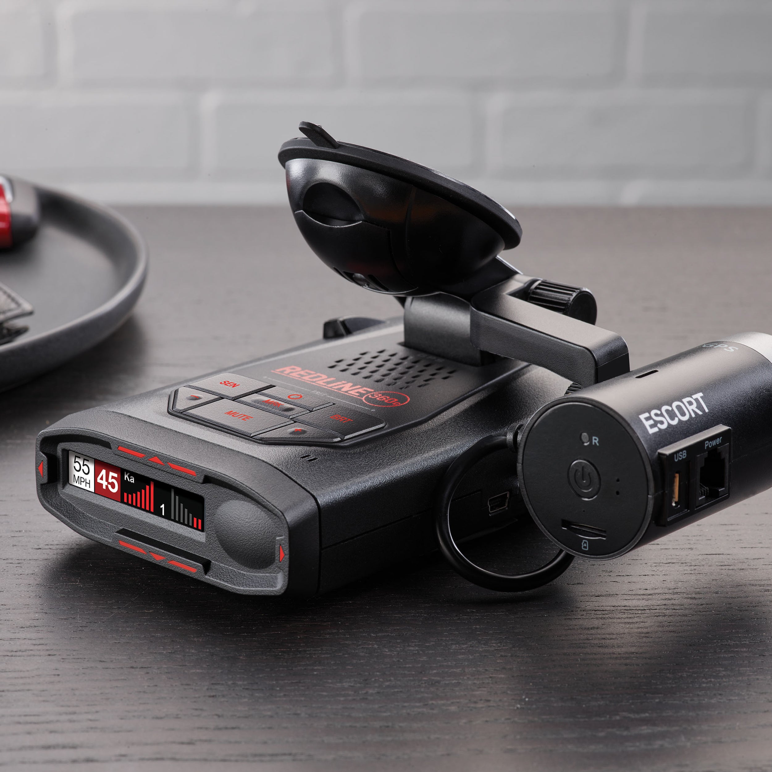 Redline 360c with M2 smart dash cam attached